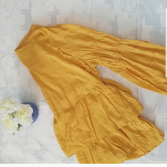 Taylor & Sage Tops - Boho long sleeve top